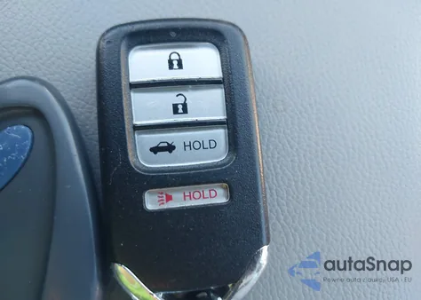 2018 Honda Accord Lx z USA, uszkodzony, nr VIN 1HGCV1F13JA157359